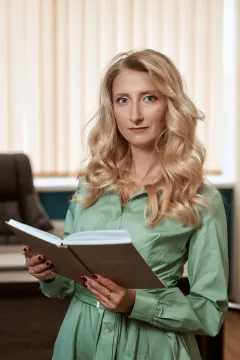 Лого Катерина Ляшенко та Партнери, адвокатське бюро